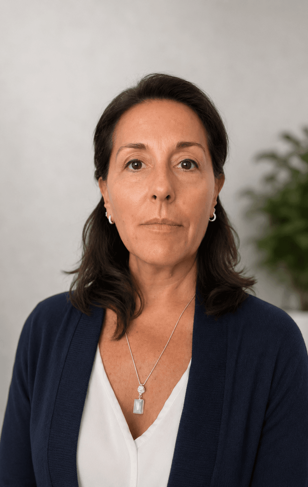 Lic. Mónica Hernández, Rehabilitación auditiva en Conectar